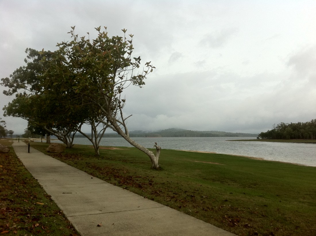 Lake Tinaroo - home for the night