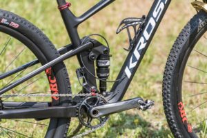 MarathonMTB Jolanda Neff Kross Earth Shimano XTR M9100 Bike check. Photo: Phil Gale